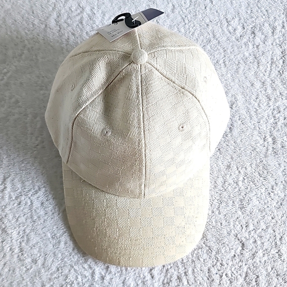 NWT JUST be Quilted Adjustable Cream Ballcap One Size - Picture 2 of 10